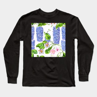 Cherry blossom and chinoiserie jars Long Sleeve T-Shirt